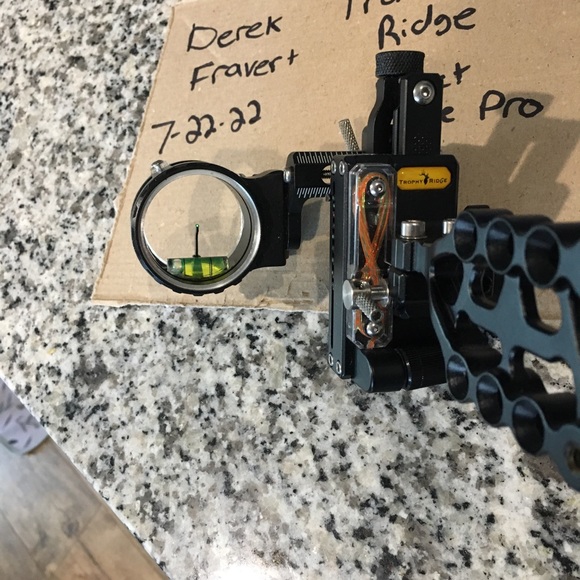 Trophy Ridge sight - Picture 3 of 6